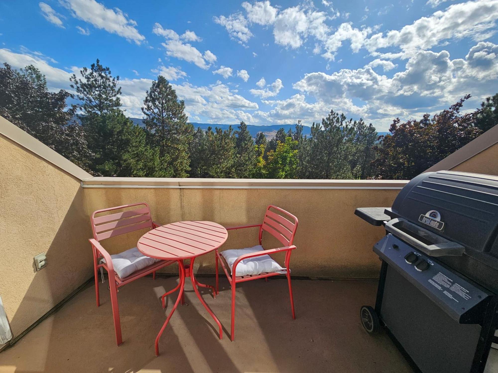 Borgata Lodge Resort Kelowna Eksteriør bilde